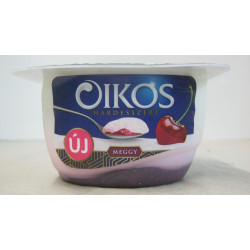 Oikos 125G Meggyes Habdesszert