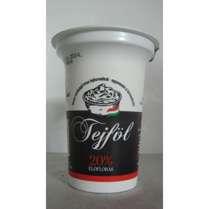 Tejföl 20% 325G Szentkúti