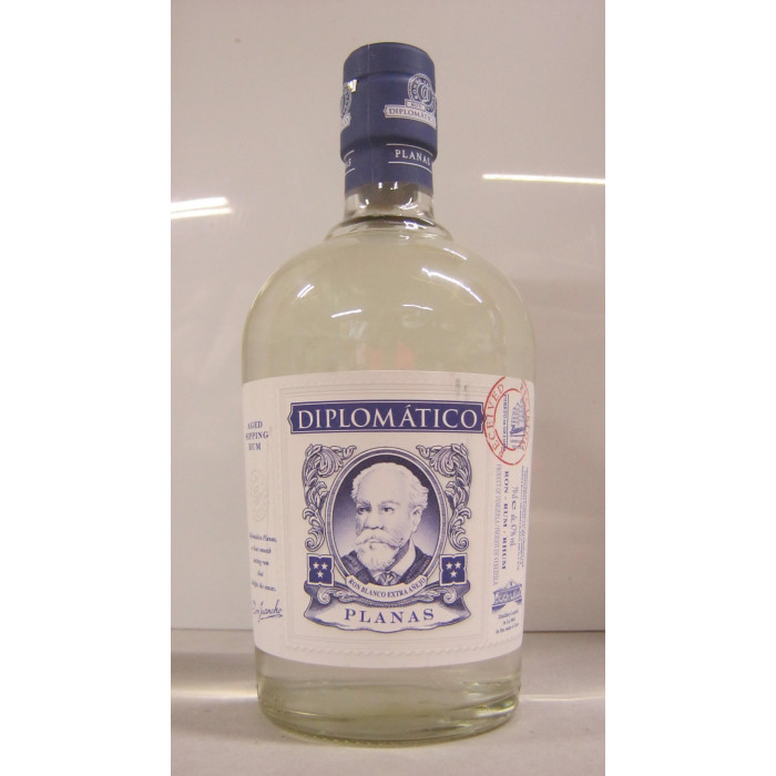 Rum 0.7L Planas Diplomatico